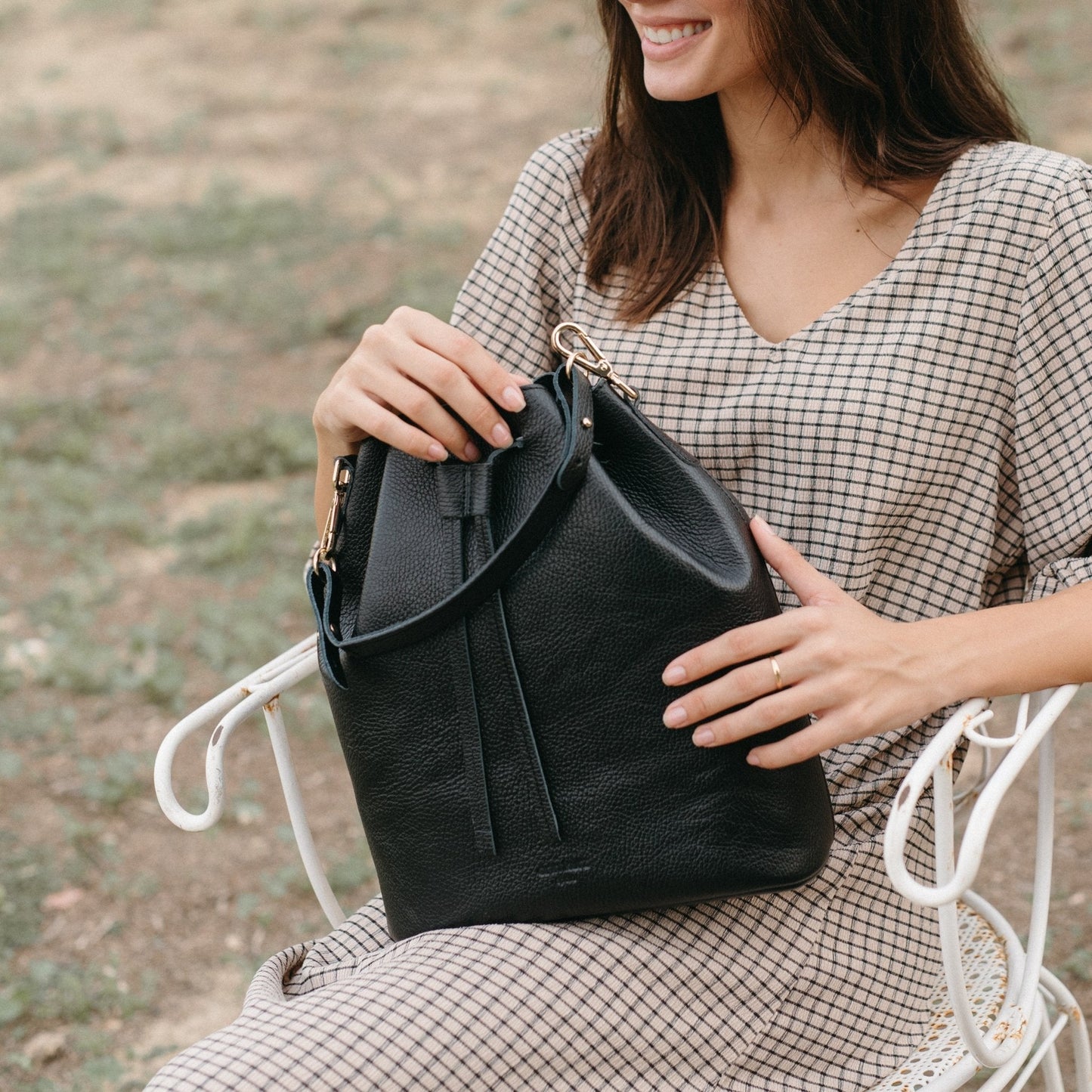 Convertible Saku Bucket Bag - Grained Black - ann kurz