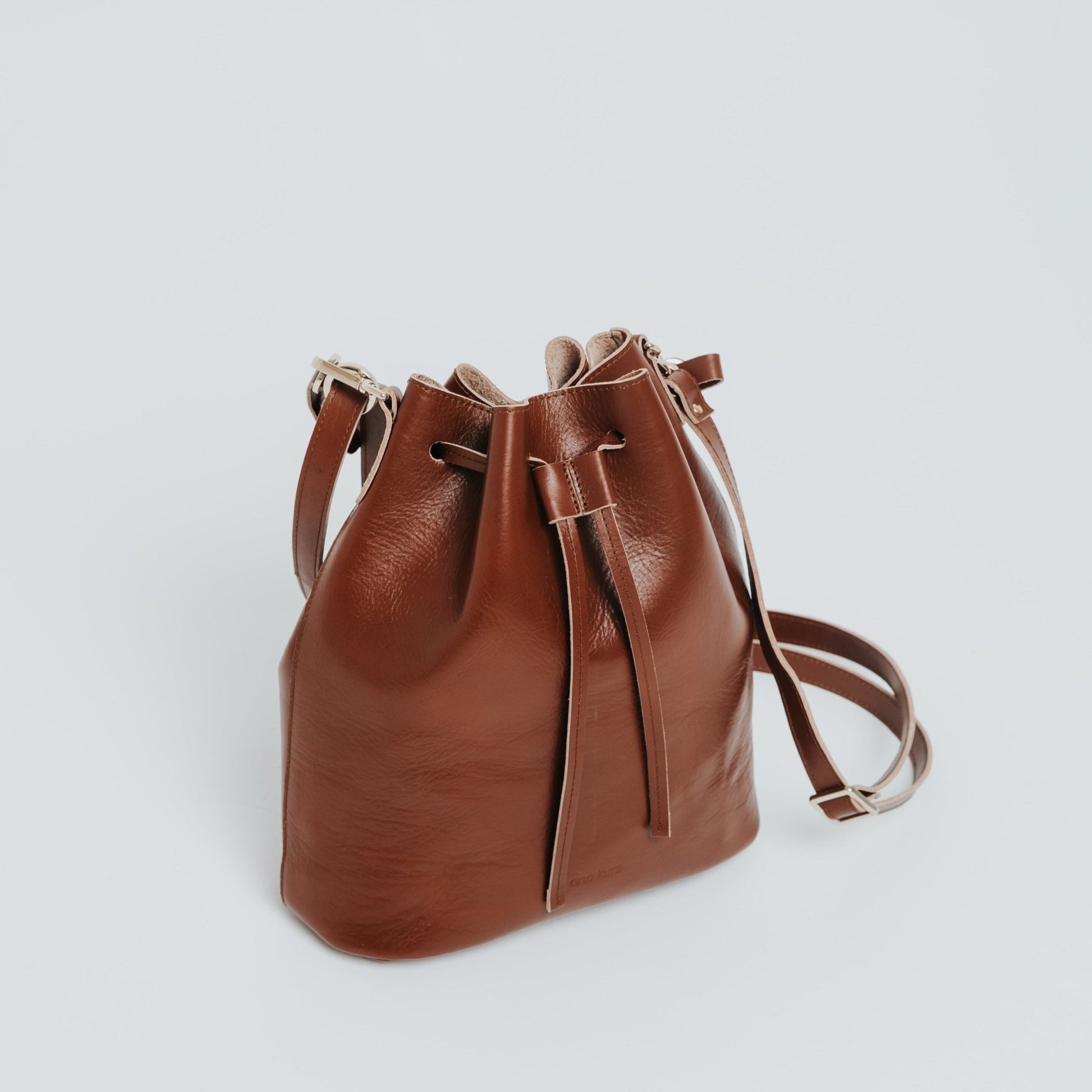Convertible Saku Bucket Bag - Vegetable Tanned Dark Brown - ann kurz