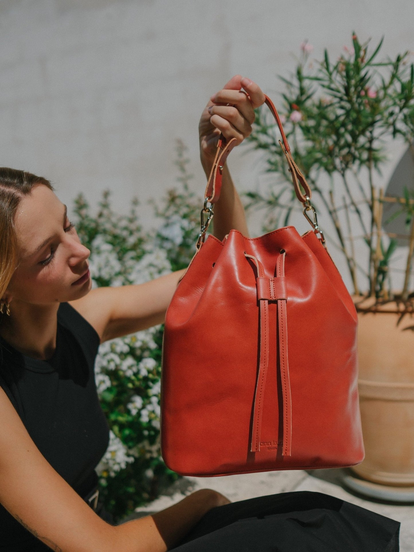 Convertible Saku Bucket Bag - Vegetable Tanned Smoky Amber - ann kurz