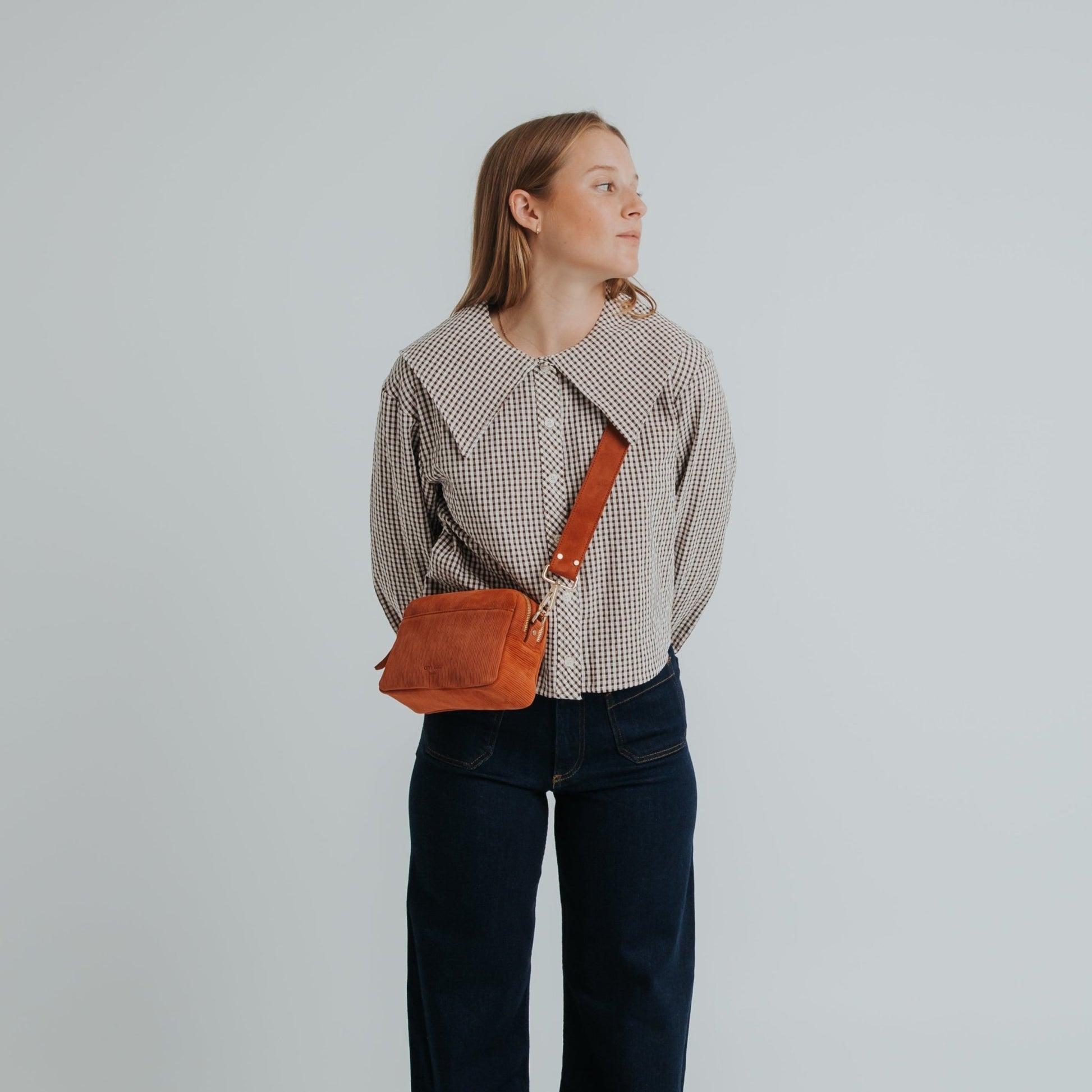 Double - zip Camera Bag - Ruffle Rust - ann kurz
