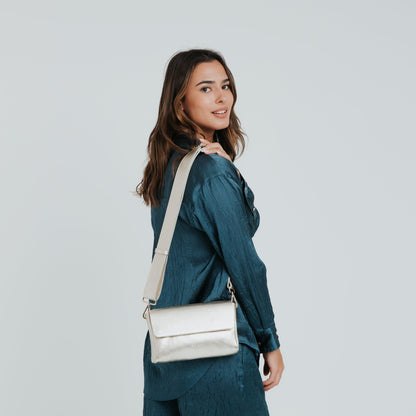 Pack Large Shape Shoulder Bag - Metallic Champagne - ann kurz