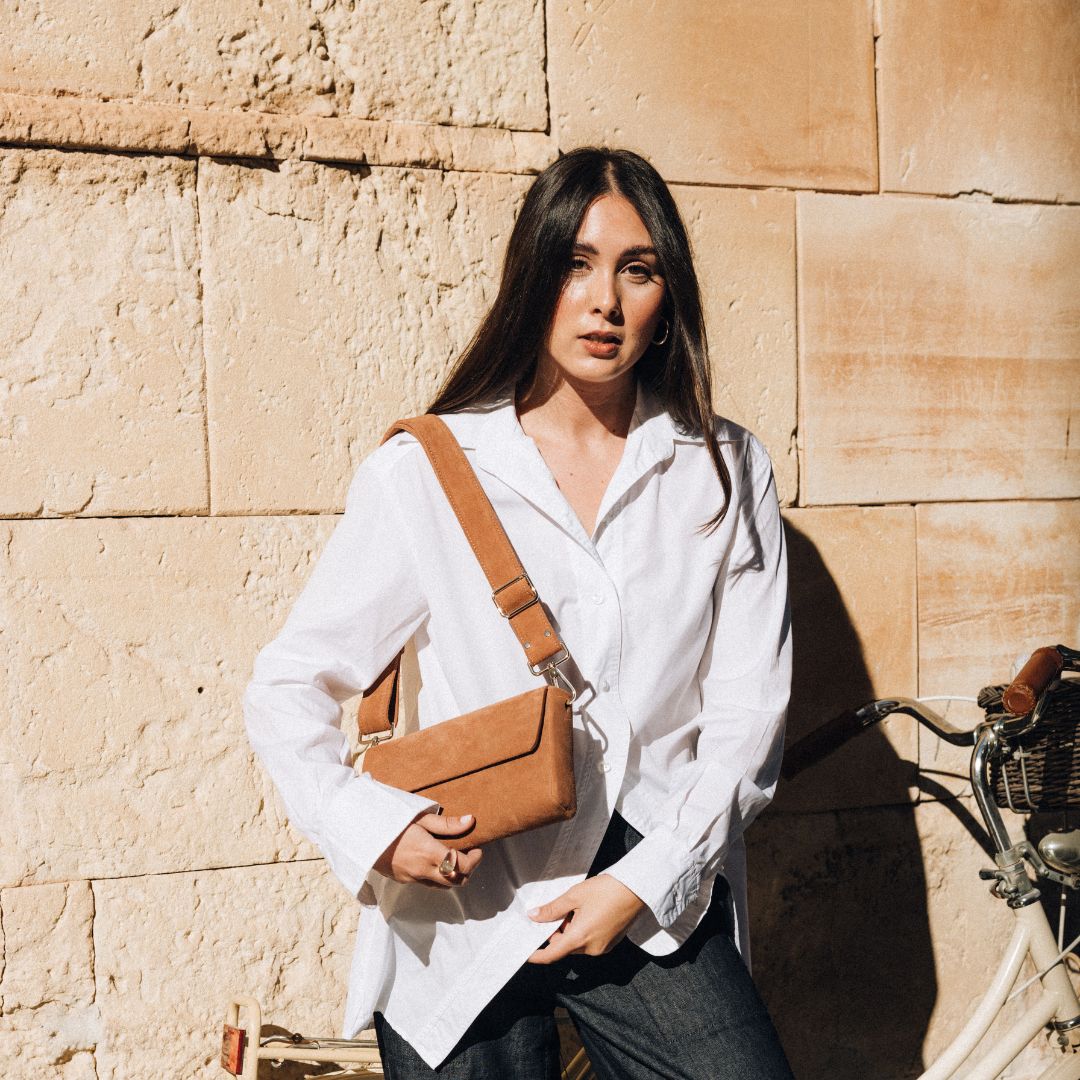 Pack Large Shape Shoulder Bag - Suede Dark Nude - ann kurz