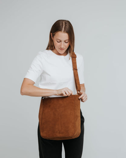 The Ultimative Shopper - Suede Brown - ann kurz