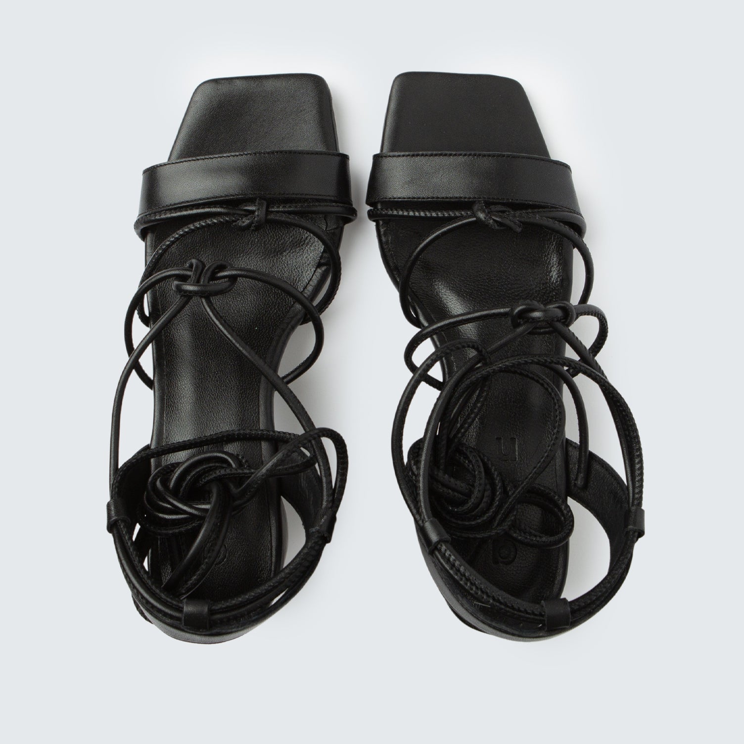 Heel Knots Shoe | New -Nappa Black- ann kurz